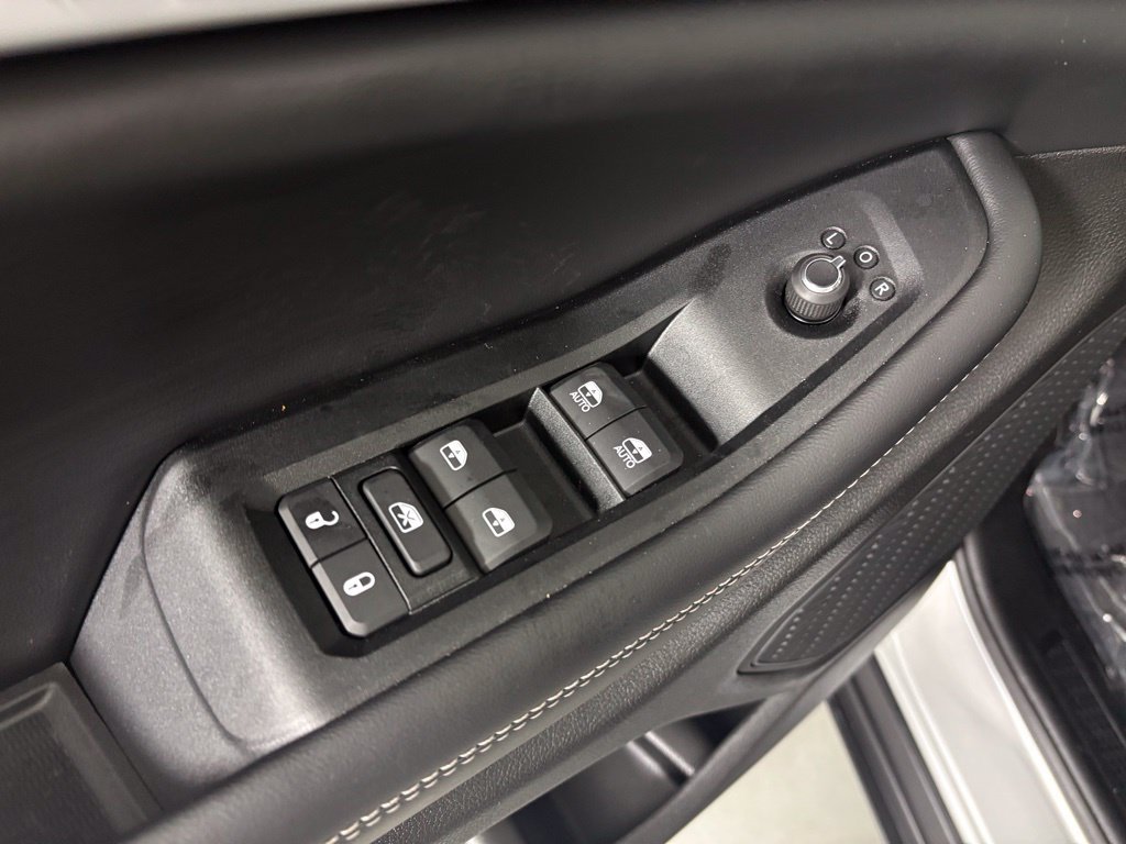 New 2026 Jeep Grand Cherokee Altitude AWD/4WD image 15