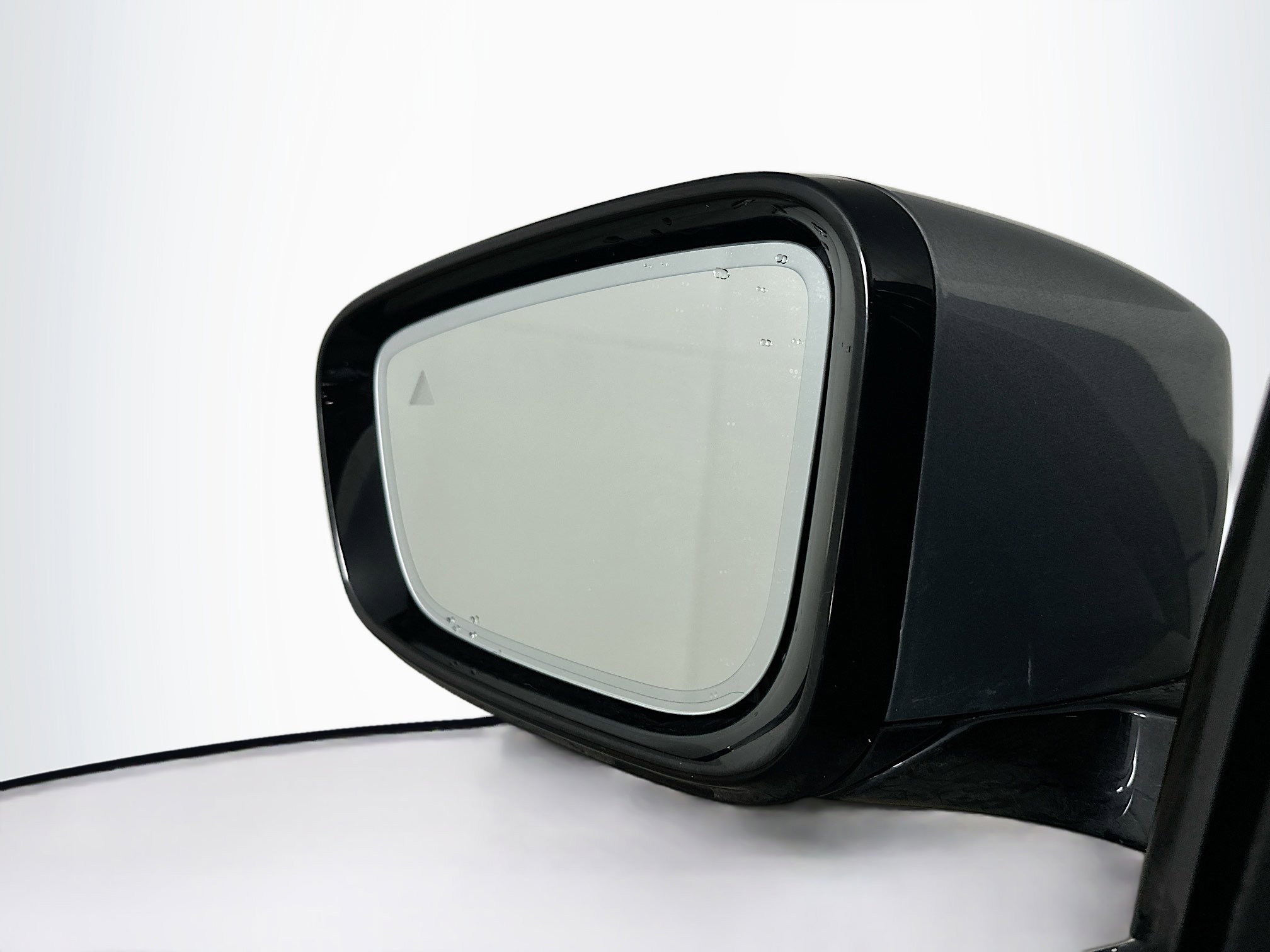 Used 2023 BMW i4 eDrive40 image 16