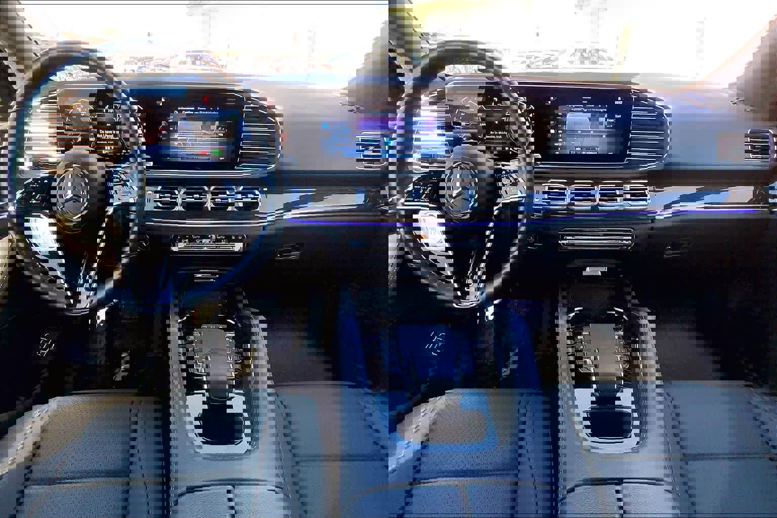 Used 2025 Mercedes-Benz GLE 450e 4MATIC image 15