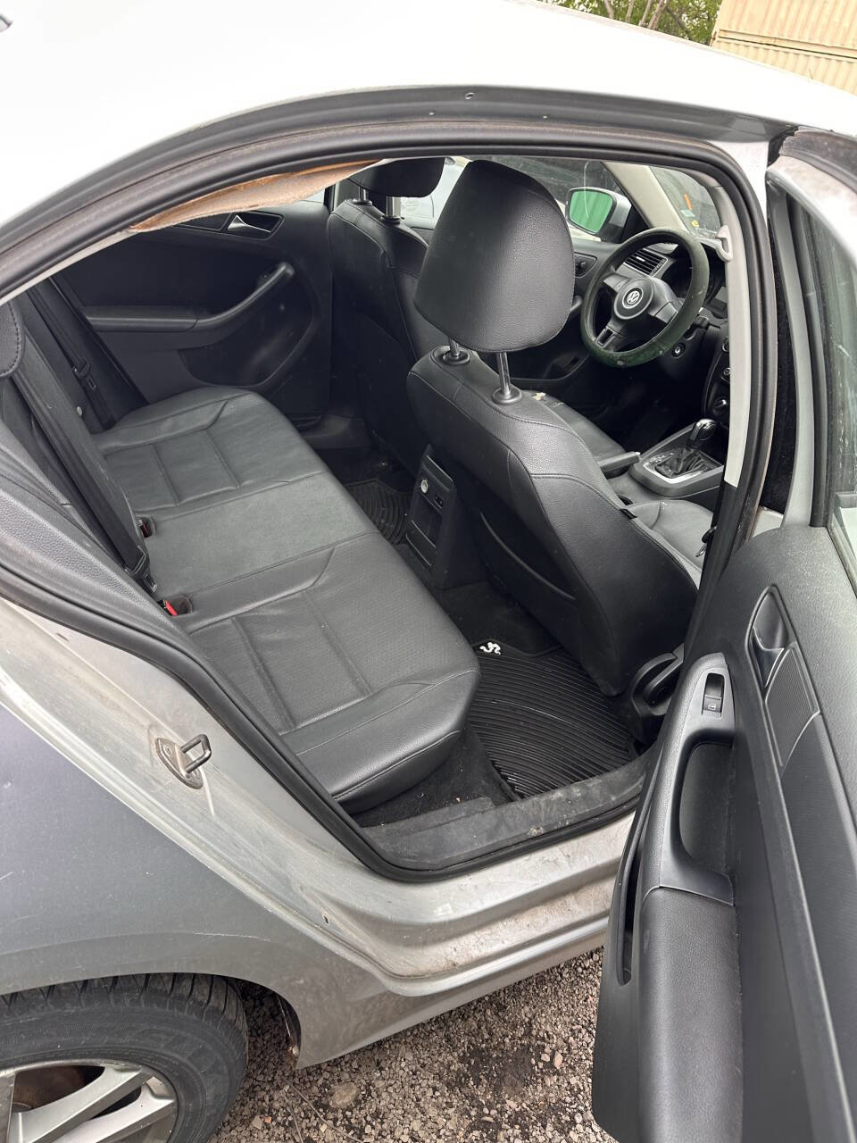 Used 2011 Volkswagen Jetta SE FWD image 8