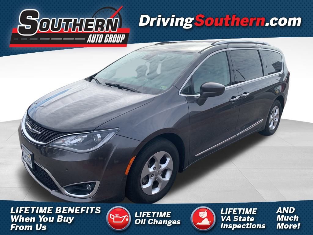 Used 2017 Chrysler Pacifica Touring-L Plus w/ Advanced Safetytec Group
