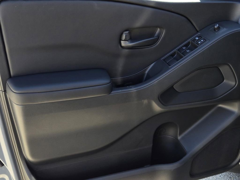 New 2026 Nissan Frontier SV image 16