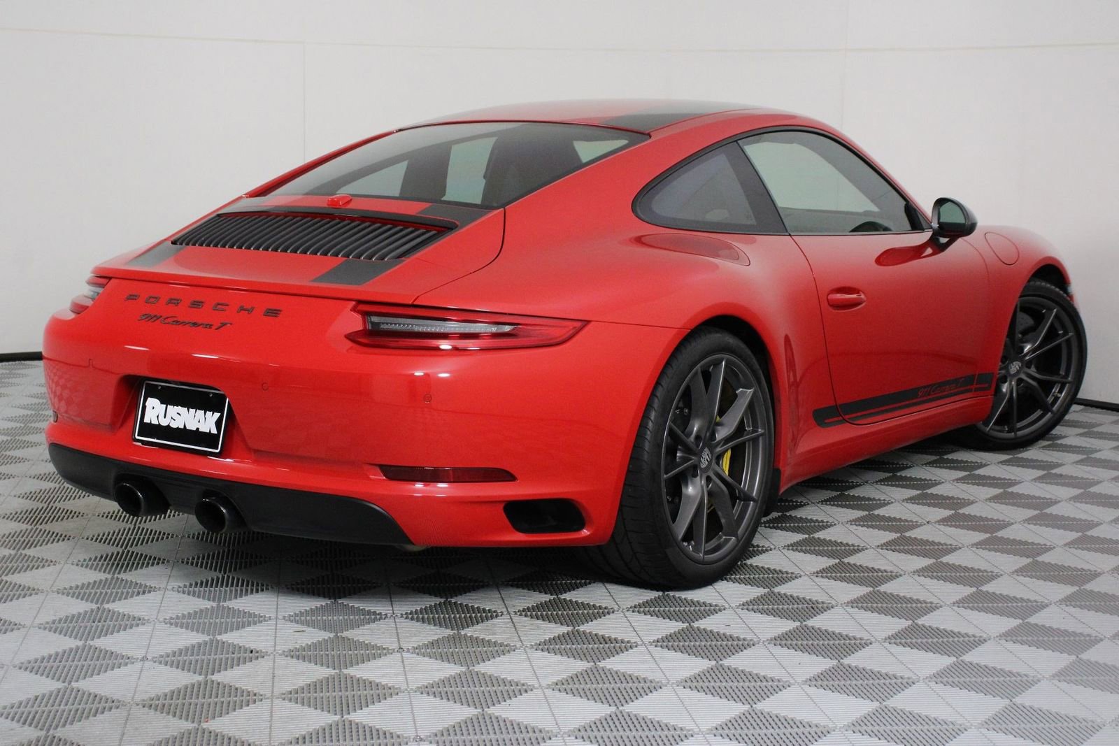 Certified 2019 Porsche 911 Carrera T RWD image 10