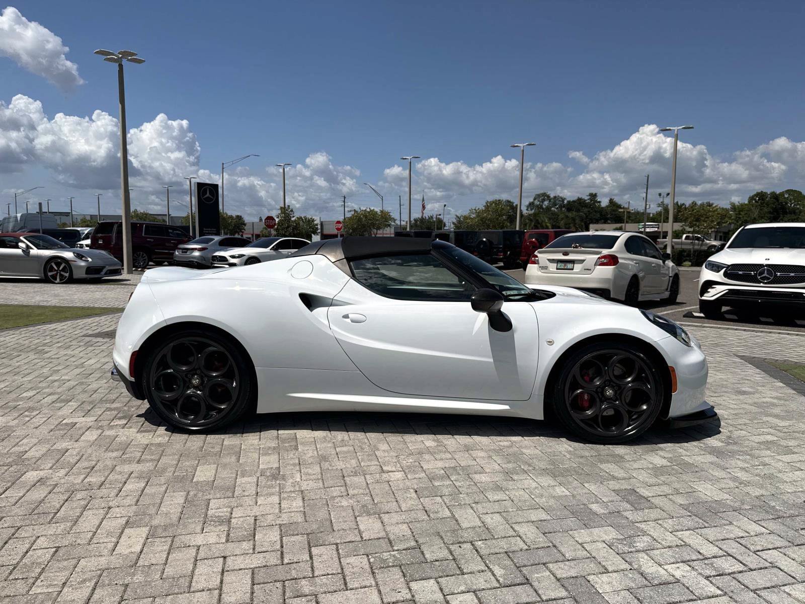 Used 2016 Alfa Romeo 4C Spider RWD image 6