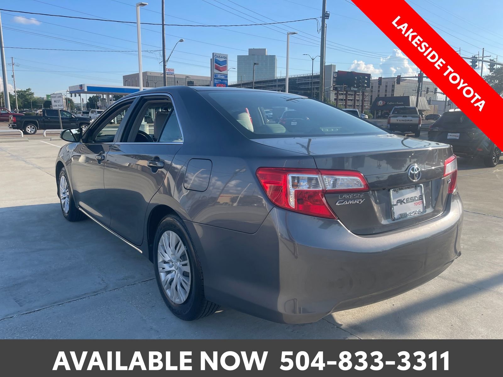 Used 2014 Toyota Camry LE FWD image 3