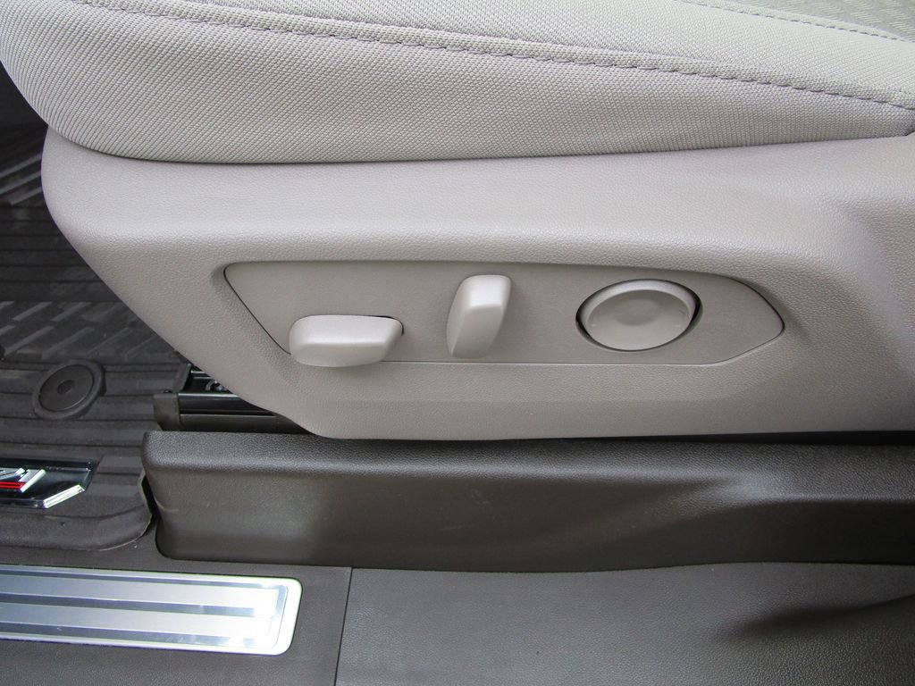 New 2026 Chevrolet Silverado 1500 LT image 24