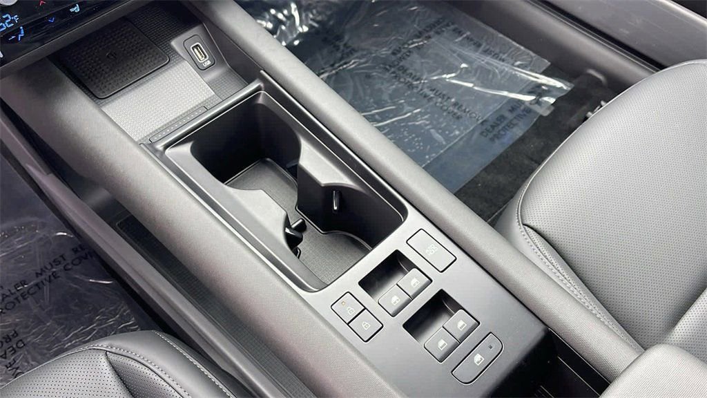 New 2025 Hyundai Ioniq 6 SEL image 17