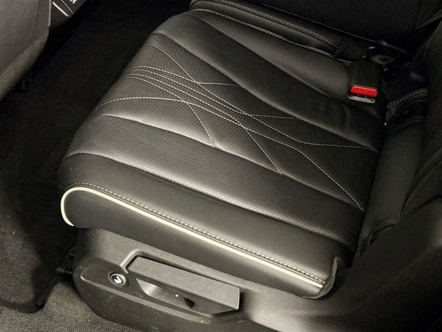 Used 2025 Acura MDX w/ Advance Package image 40
