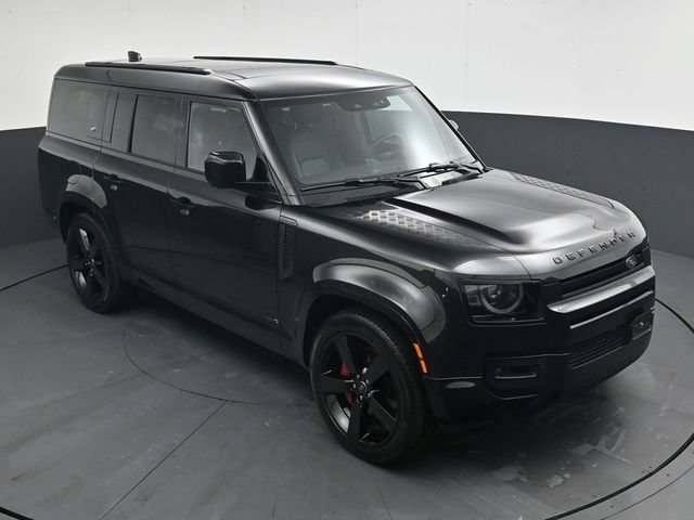 Used 2024 Land Rover Defender 130 X AWD/4WD image 23