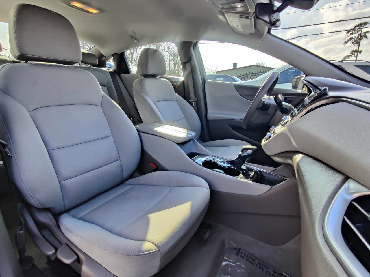 Used 2024 Chevrolet Malibu LT image 7