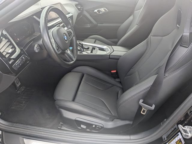 Used 2025 BMW Z4 sDrive30i w/ Premium Package RWD image 12
