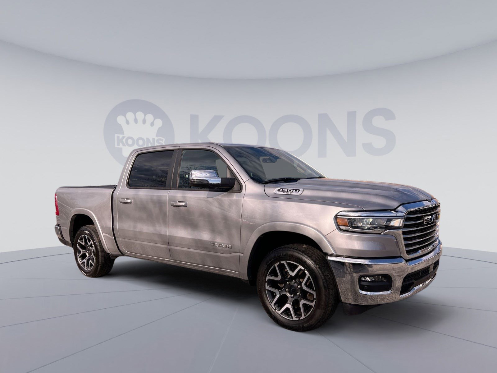 Used 2025 RAM 1500 Laramie image 10