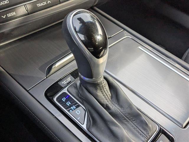 Used 2015 Hyundai Genesis 3.8 w/ Option Group 03 image 11