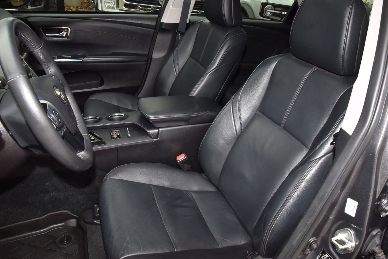 Used 2018 Toyota Avalon XLE Premium image 33