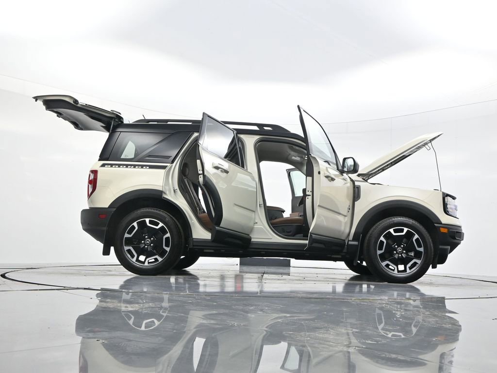Used 2024 Ford Bronco Sport Outer Banks w/ Tech Package AWD/4WD image 57