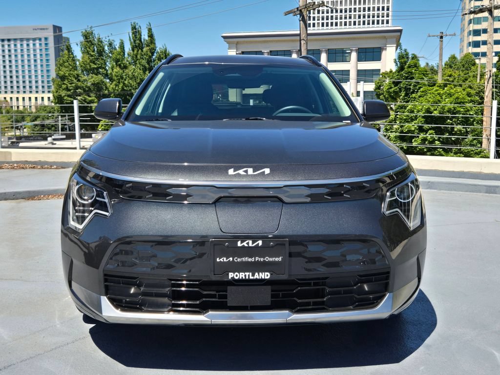 Certified 2024 Kia Niro Wind w/ Wind Preserve Package FWD image 9