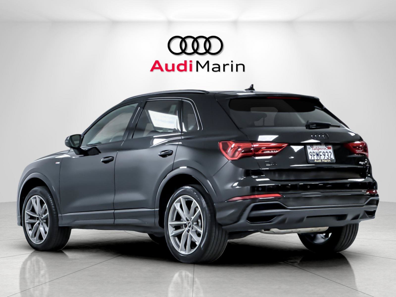 Used 2024 Audi Q3 2.0T Premium Plus w/ Premium Plus Package AWD/4WD image 3