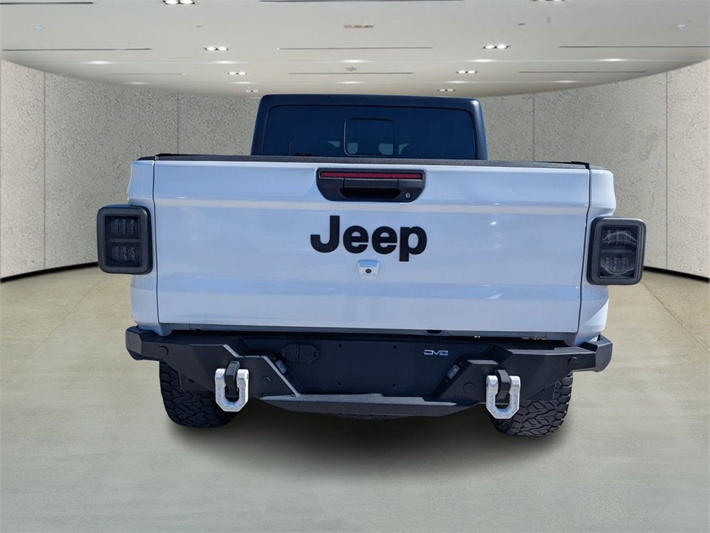 Used 2024 Jeep Gladiator Sport image 4