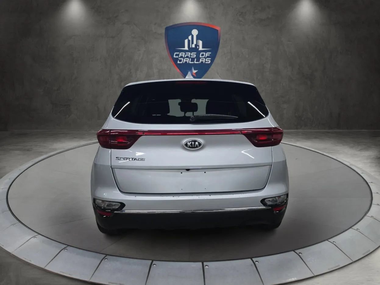 Used 2020 Kia Sportage LX image 4