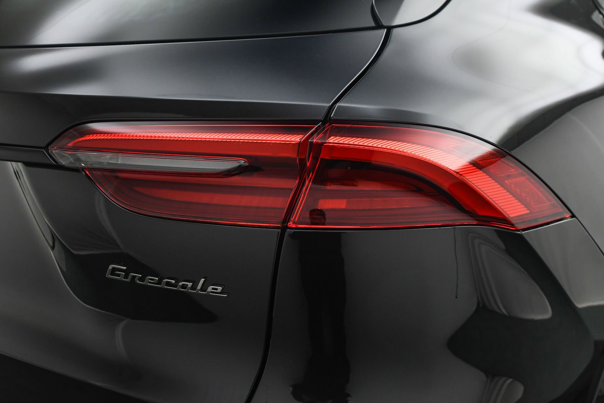 New 2025 Maserati Grecale Trofeo image 24