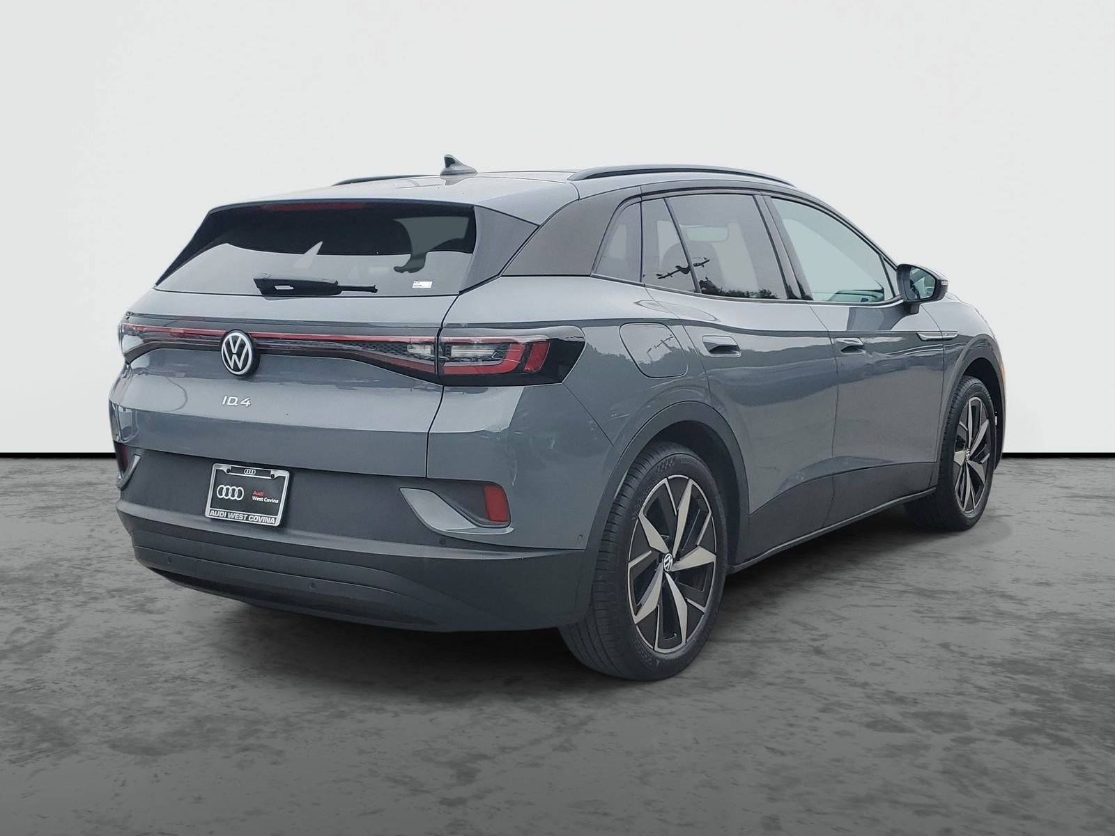 Used 2023 Volkswagen ID.4 S RWD image 4