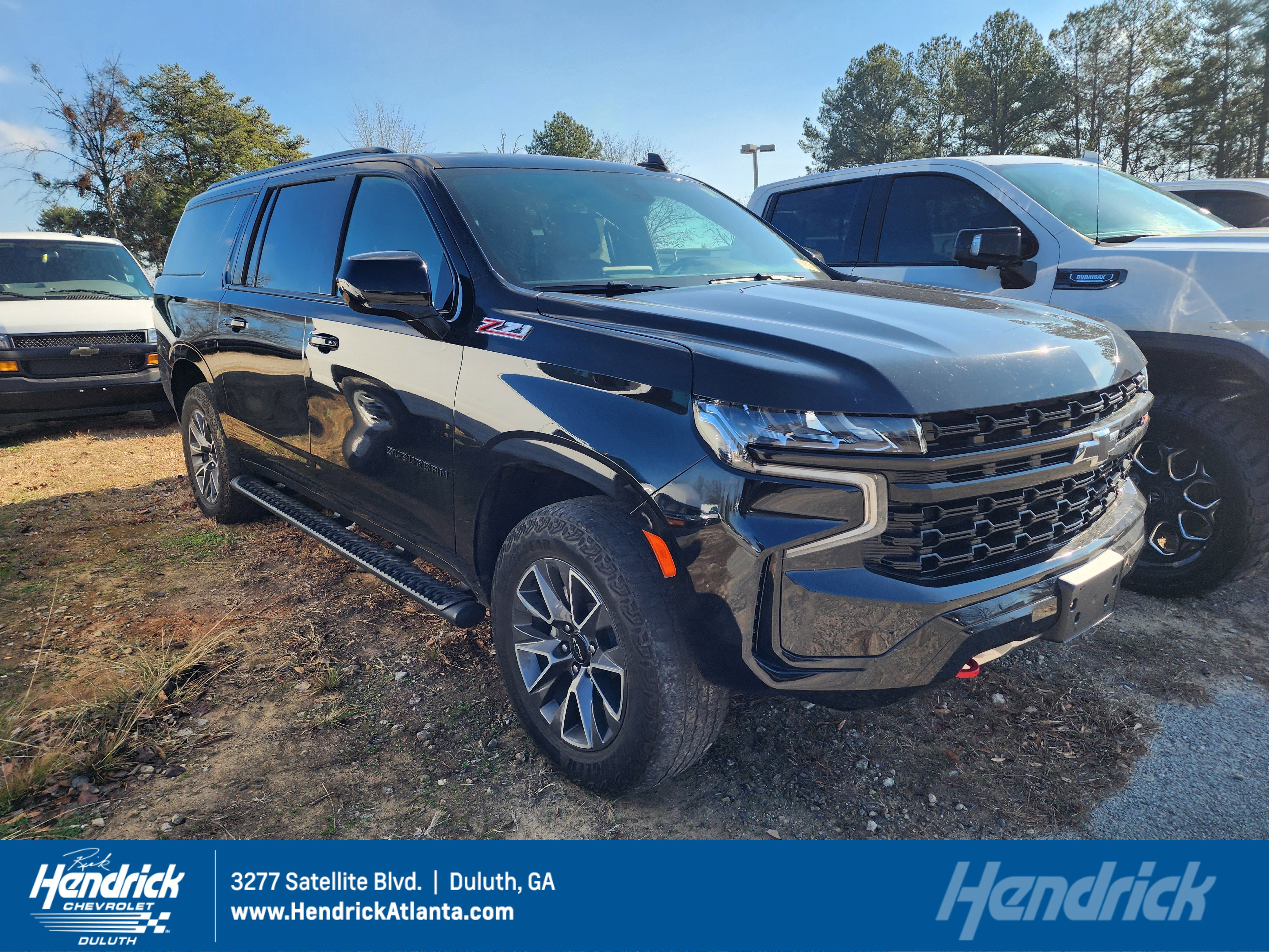 Used 2023 Chevrolet Suburban Z71 image 1