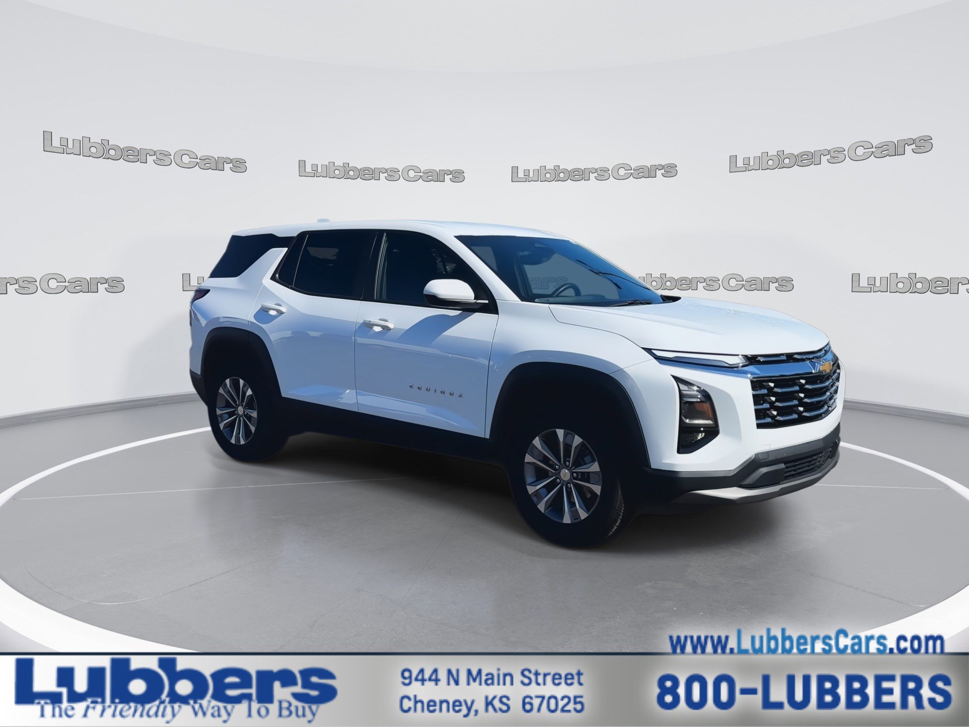 Used 2025 Chevrolet Equinox LT AWD/4WD image 2