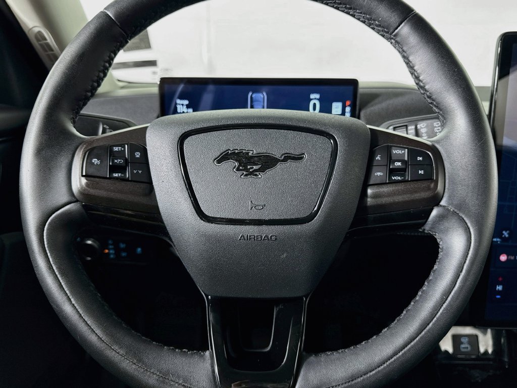 Used 2022 Ford Mustang Mach-E Select AWD/4WD image 34