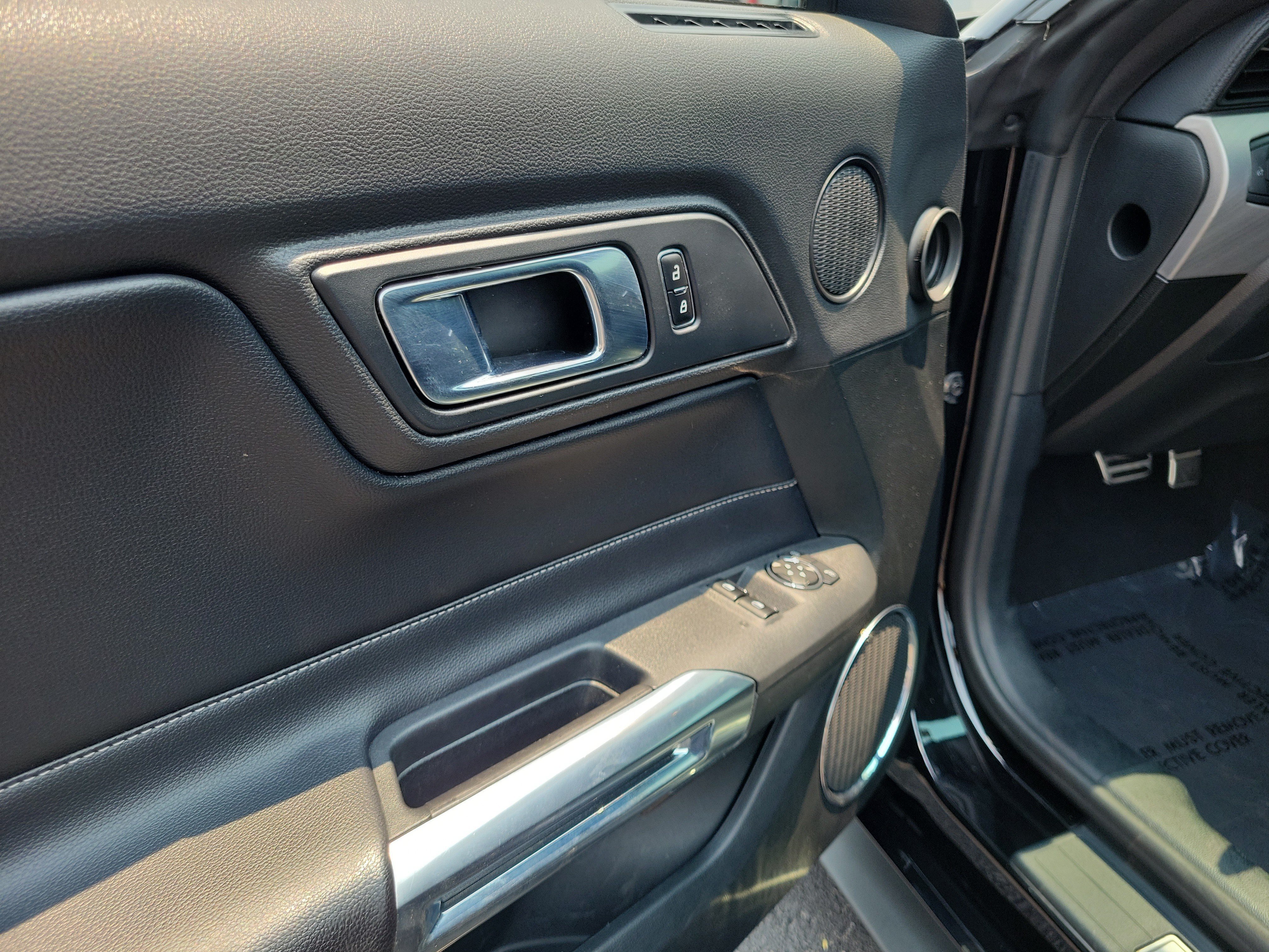 Used 2023 Ford Mustang Premium RWD image 13