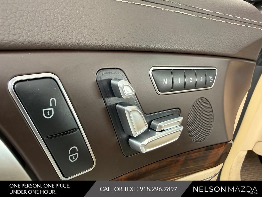 Used 2014 Mercedes-Benz SL 550 image 22