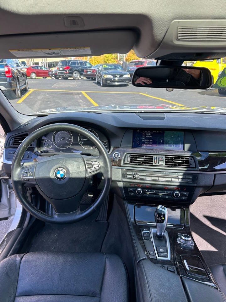 Used 2013 BMW 528i xDrive Sedan image 20