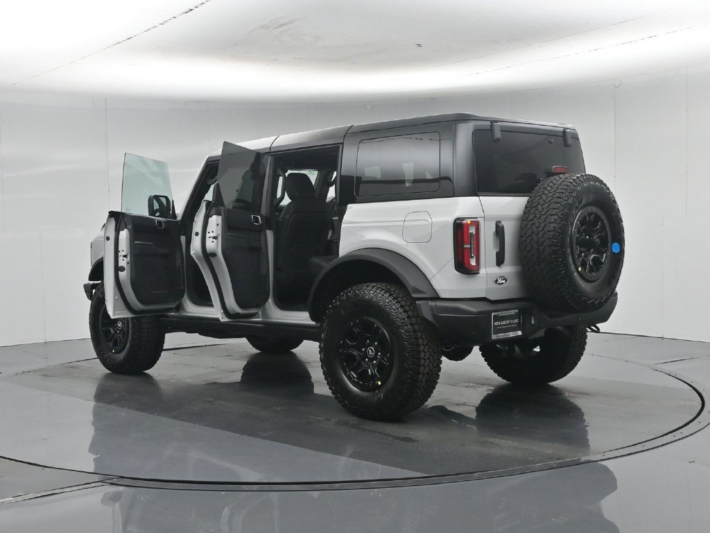 New 2026 Ford Bronco Badlands w/ Wildtrak Package AWD/4WD image 33