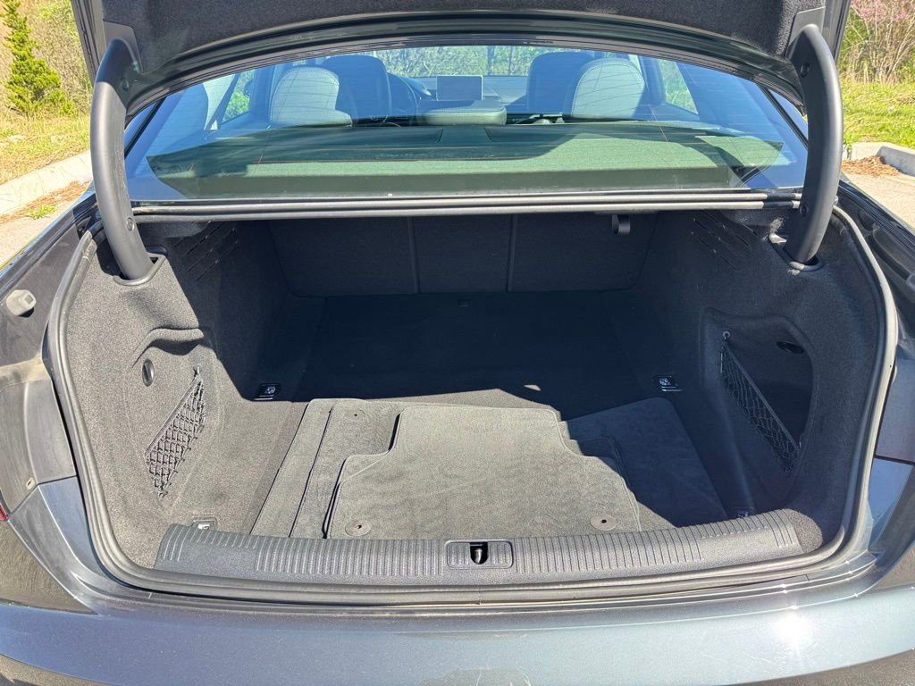 Used 2018 Audi A4 2.0T Premium Plus image 24