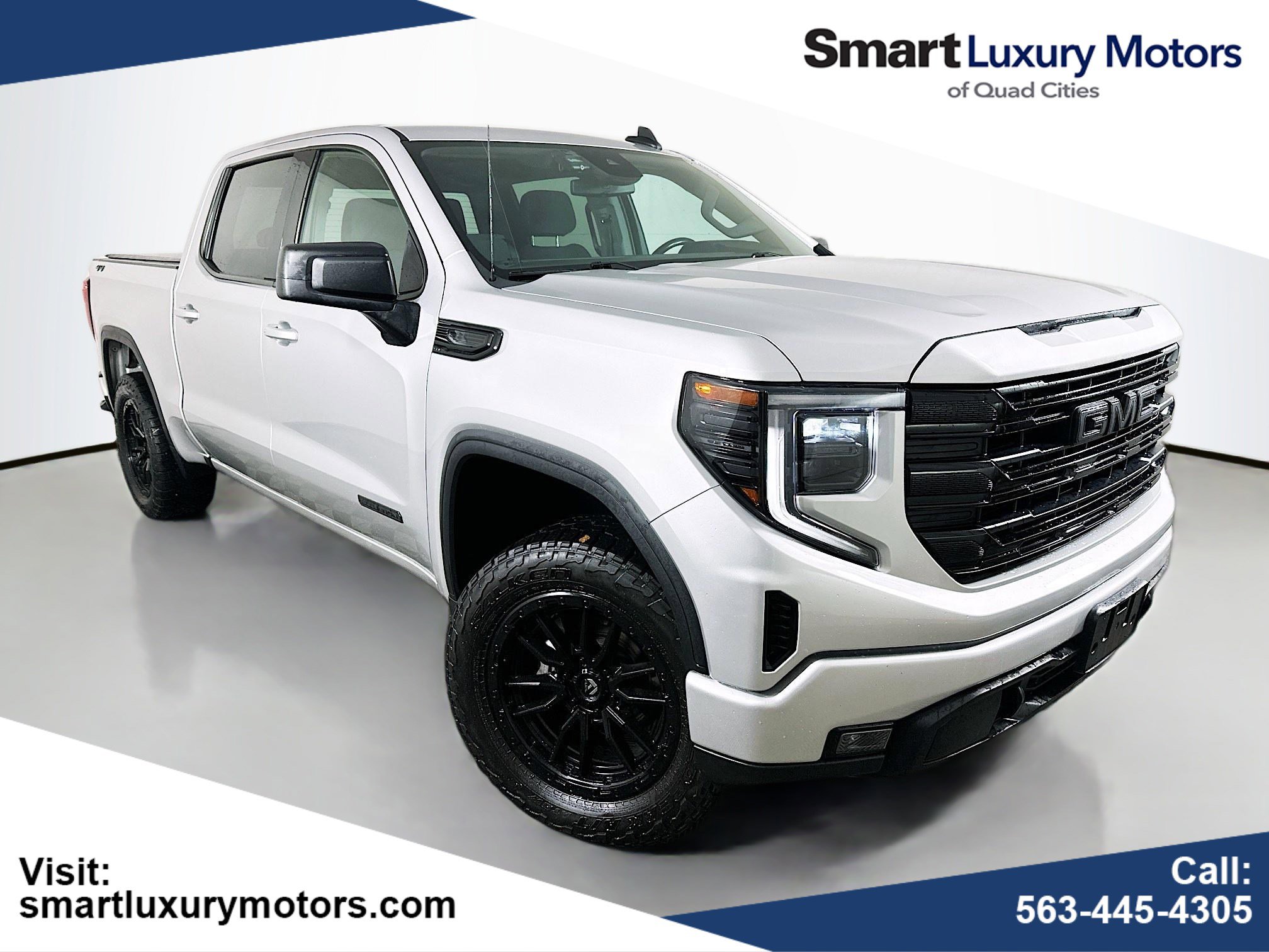 Used 2022 GMC Sierra 1500 Elevation image 1