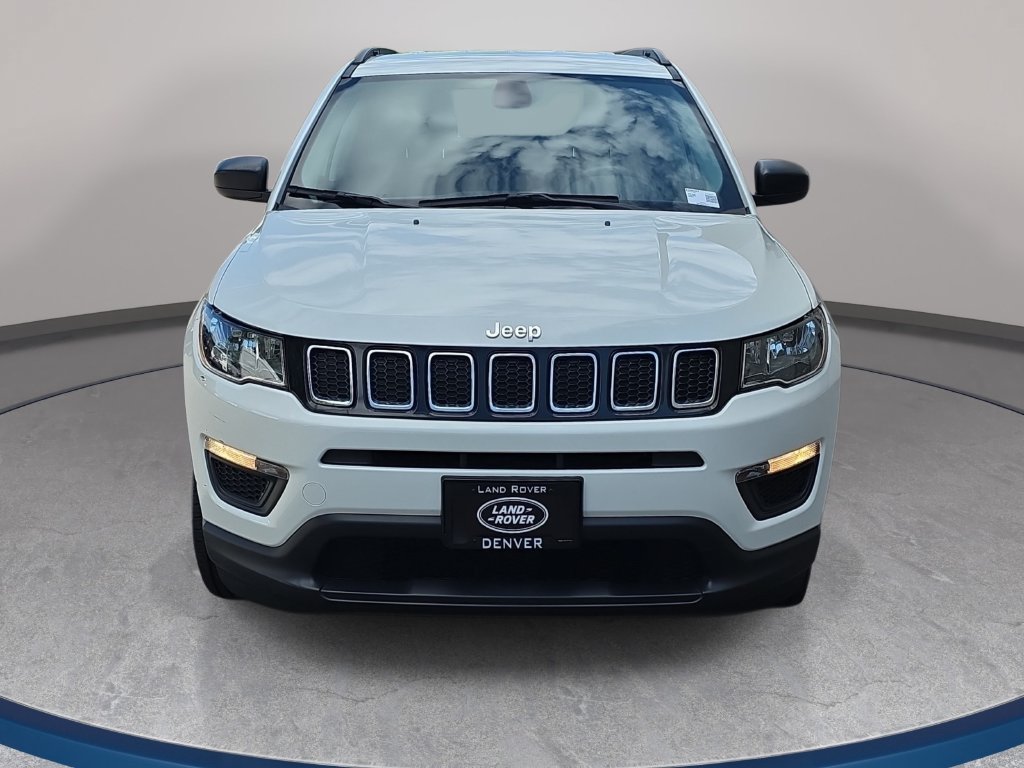 Used 2019 Jeep Compass Sport w/ Cold Weather Group AWD/4WD image 3