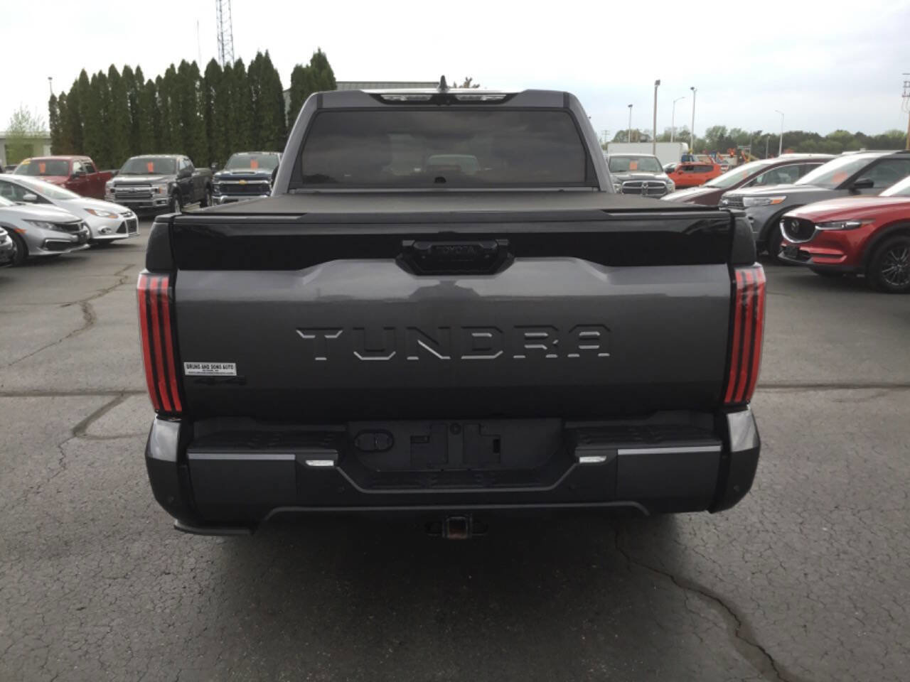 Used 2022 Toyota Tundra Platinum image 6