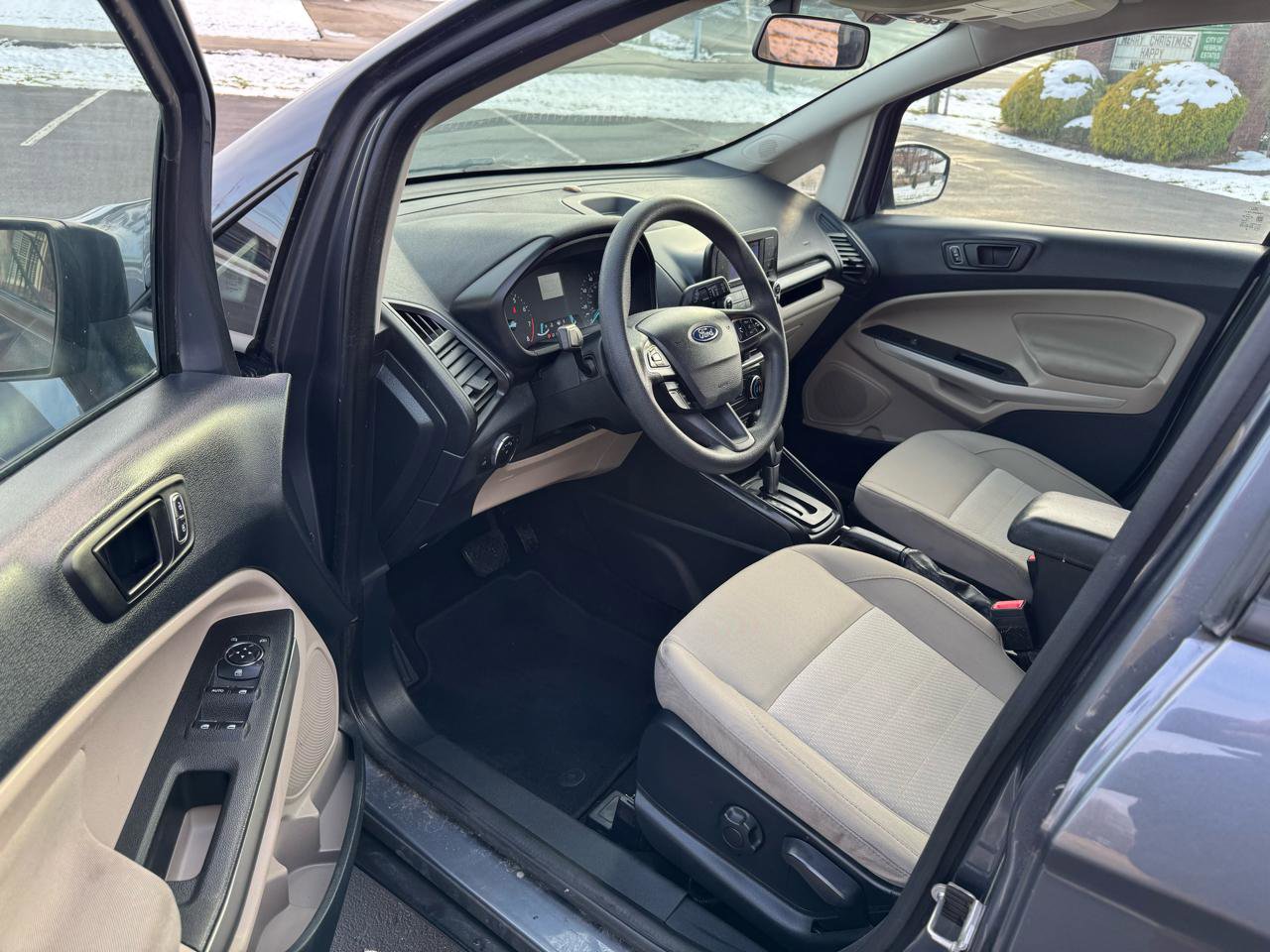 Used 2018 Ford EcoSport S FWD image 17