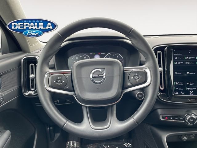 Used 2021 Volvo XC40 T5 Momentum AWD/4WD image 15