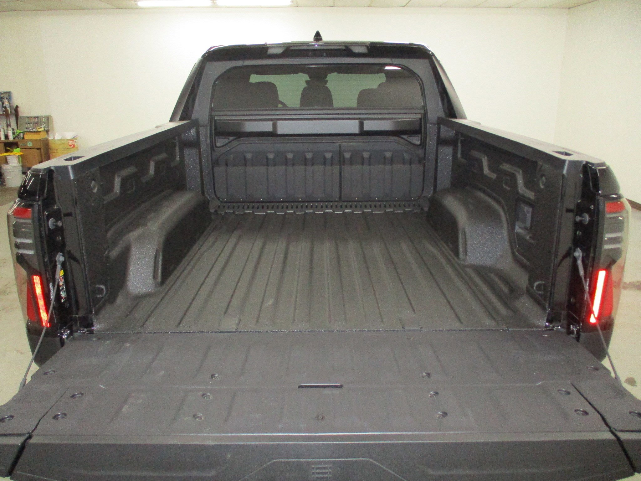 New 2026 GMC Sierra EV Elevation w/ Premium Package image 5