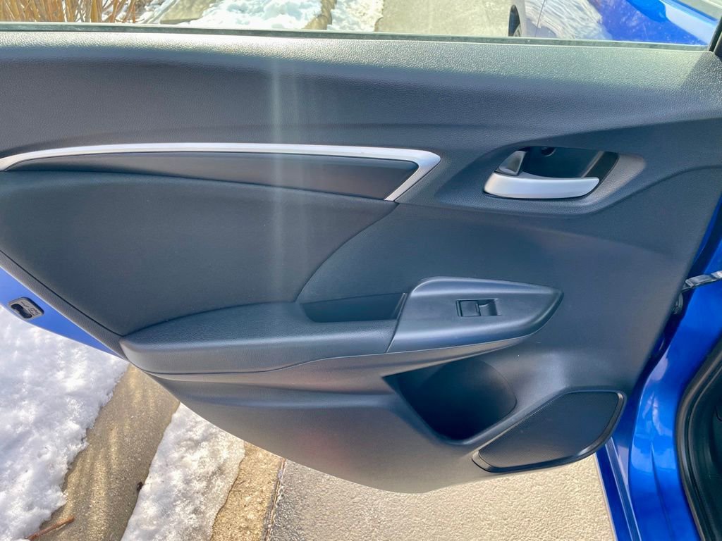 Used 2018 Honda Fit LX image 16