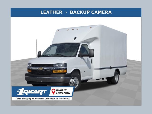 New 2025 Chevrolet Express 3500 Work Van w/ Power Convenience Package