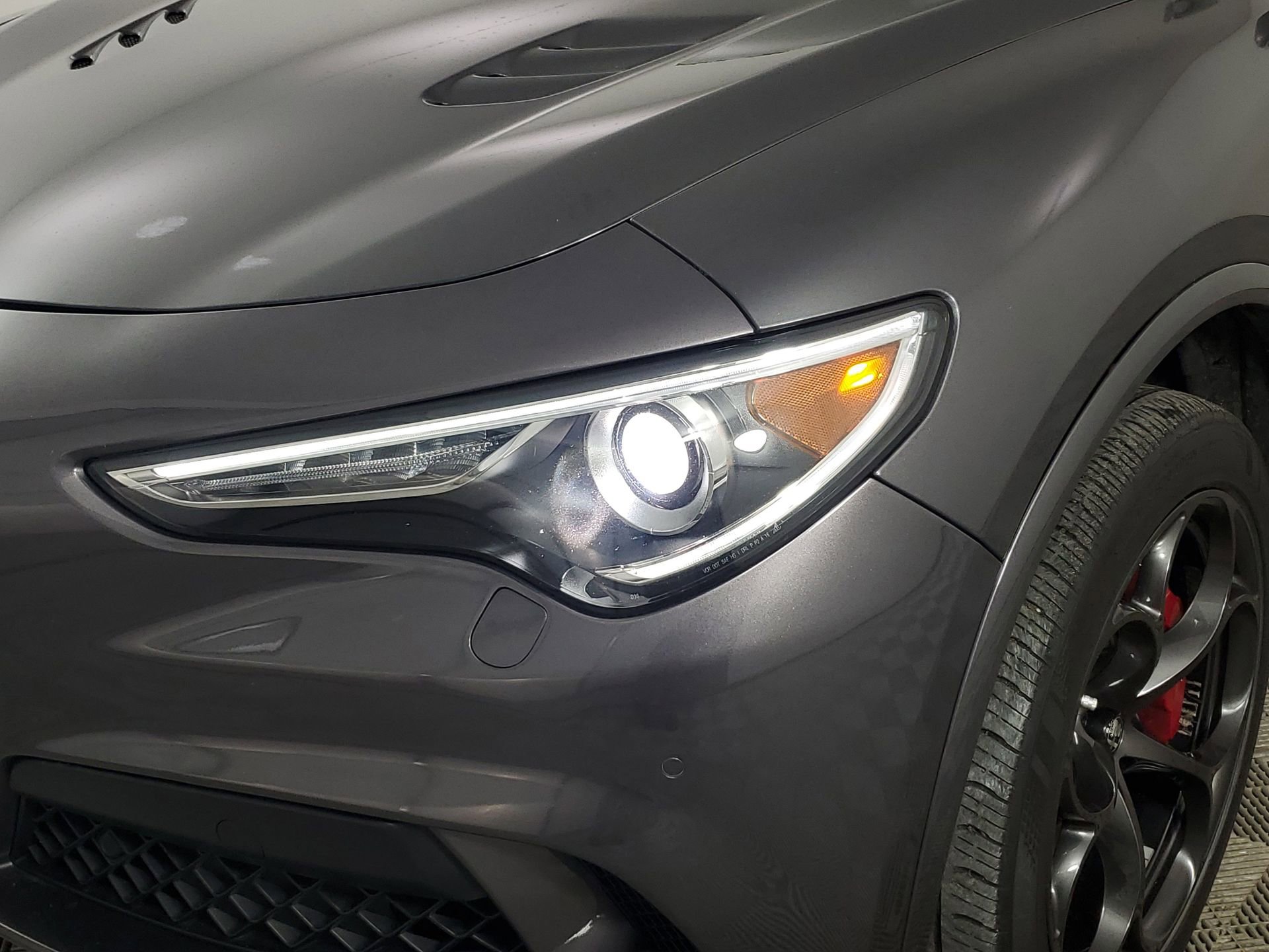 Used 2022 Alfa Romeo Stelvio Quadrifoglio w/ Active Assist Plus Package image 16