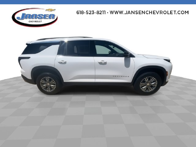 Used 2026 Chevrolet Traverse LT w/ Driver Confidence Package FWD image 9