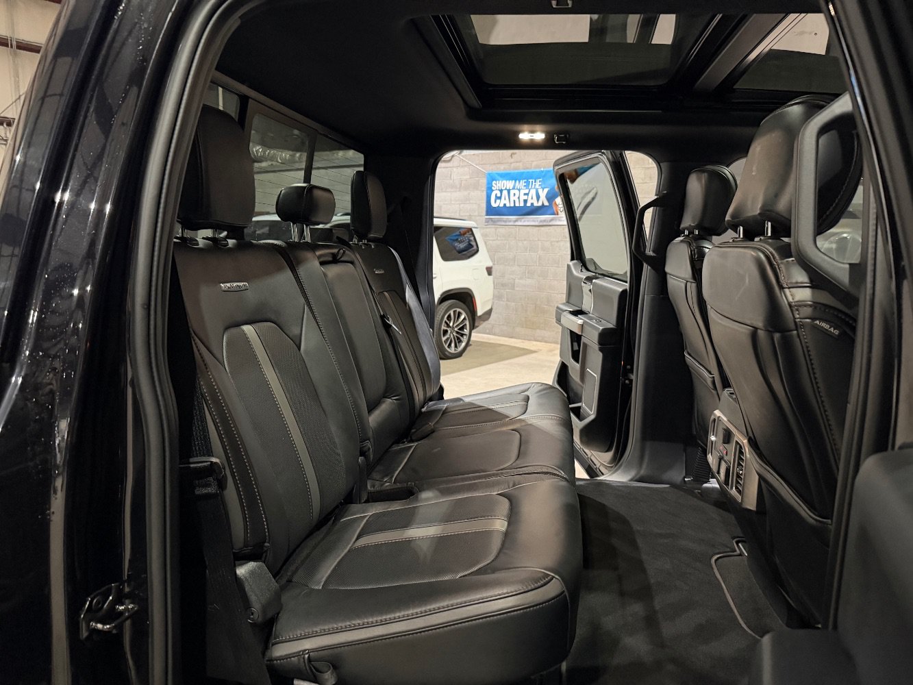 Used 2020 Ford F350 Platinum AWD/4WD image 21