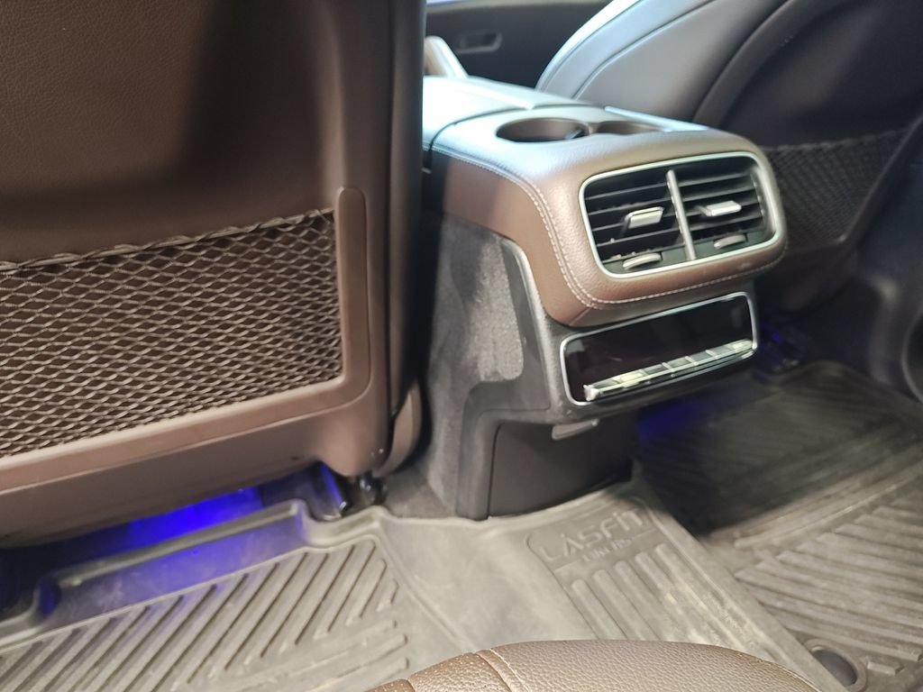 Used 2022 Mercedes-Benz GLS 450 4MATIC image 29