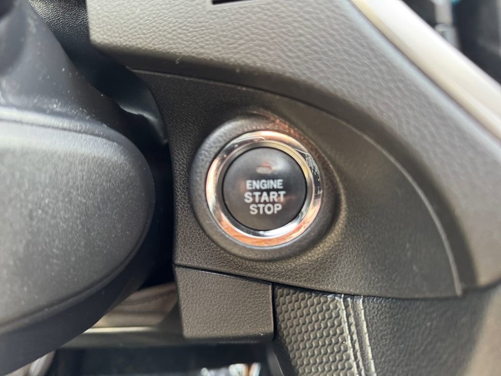 Used 2023 Subaru Forester Touring image 17