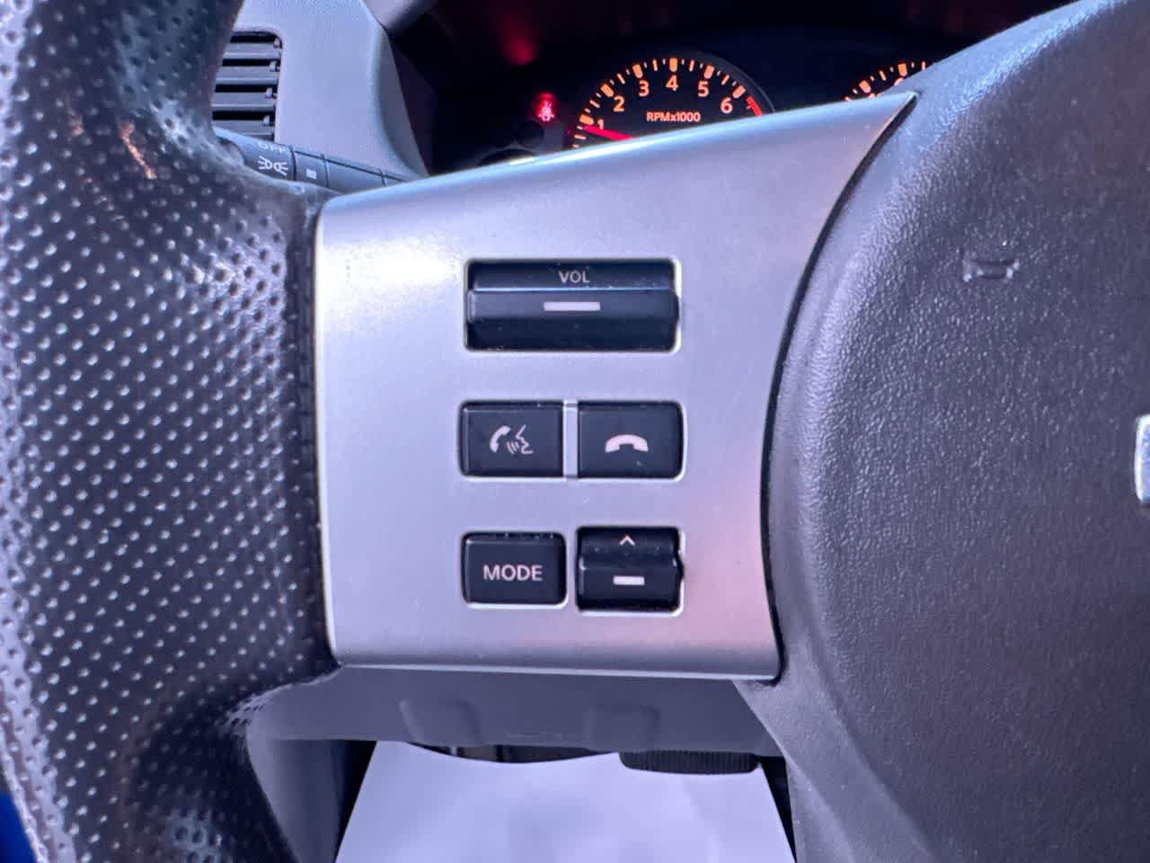 Used 2014 Nissan Xterra X AWD/4WD image 18