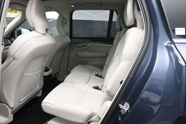 Certified 2024 Volvo XC90 B6 Plus w/ Protection Package Premier AWD/4WD image 21