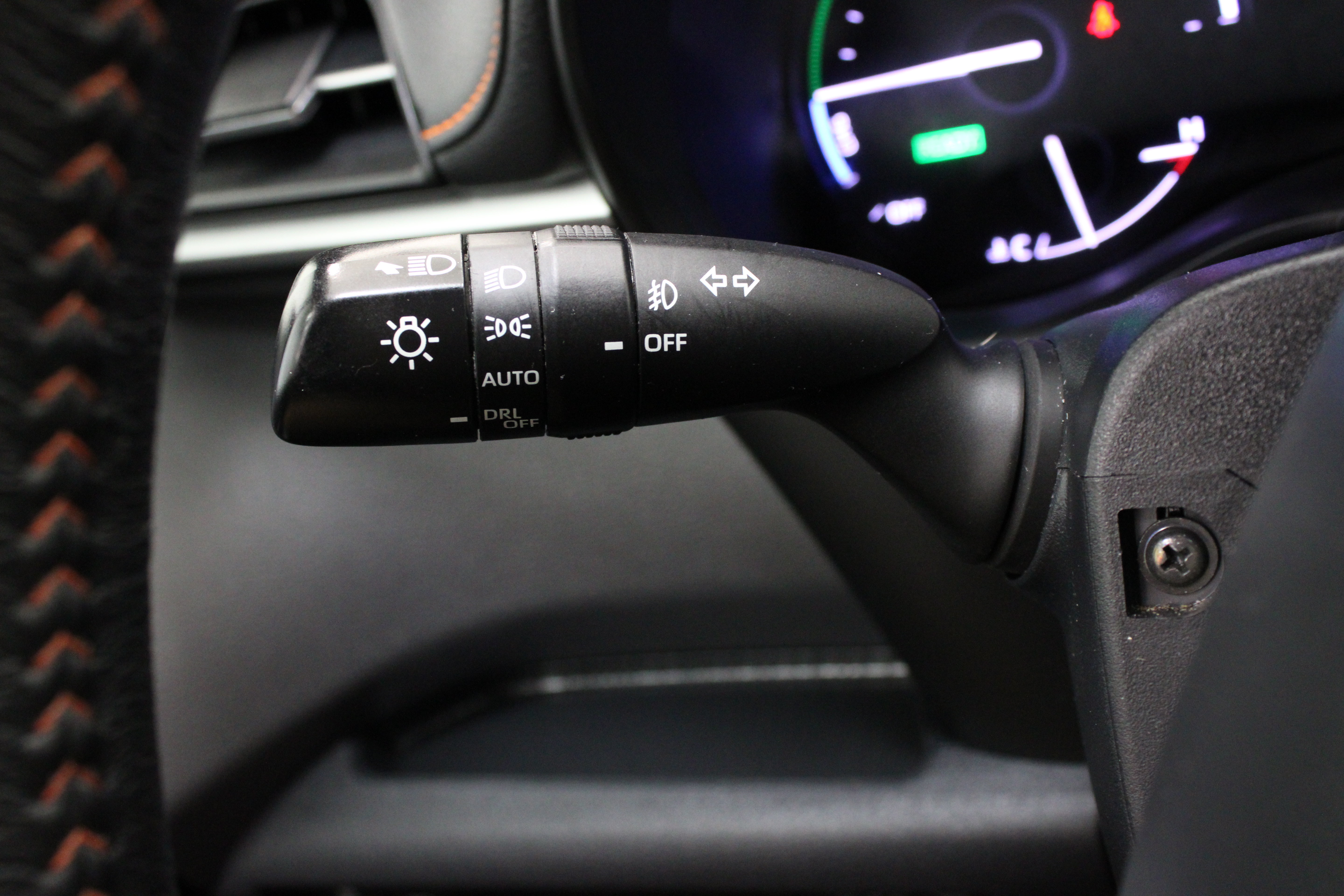 Used 2023 Toyota Sienna XSE FWD image 27