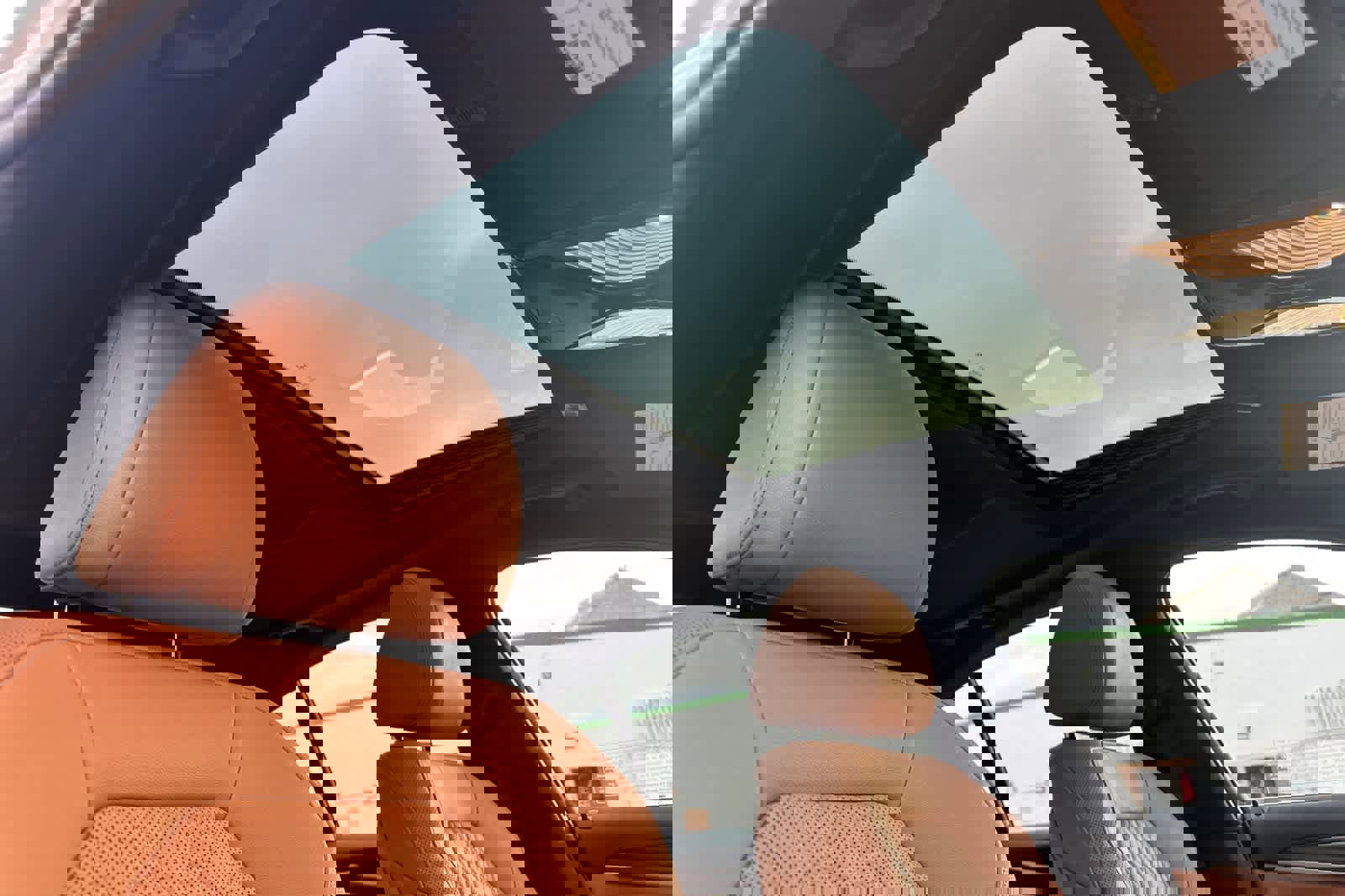 Certified 2023 BMW 530e 530e w/ Convenience Package image 17